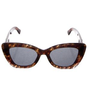 Fendi Logo Cat-Eye Sunglasses